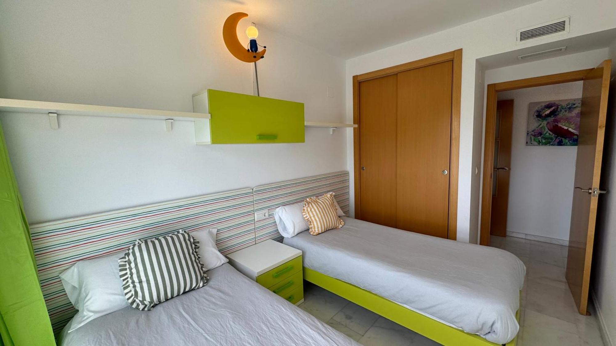 Skyline 12 2-Bedroom Apartment In Torre Lugano Benidorm Luaran gambar